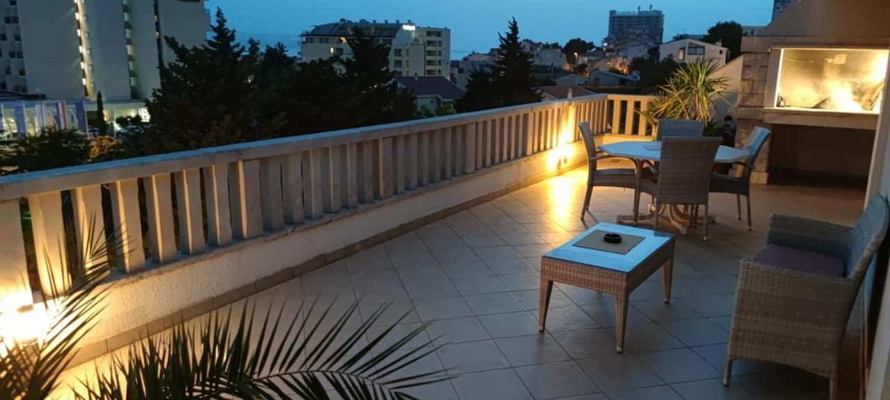 דירות מאקרסקה Happy Basset Terrace מראה חיצוני תמונה
